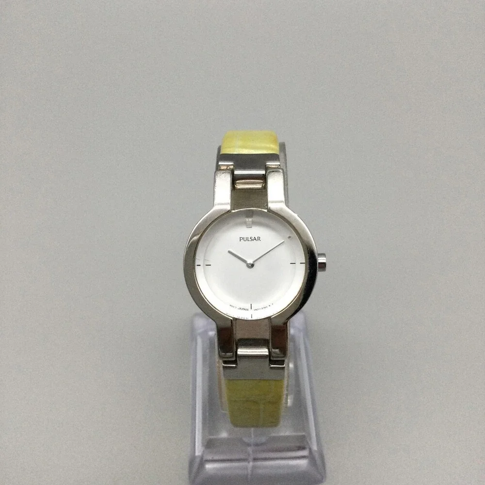 Pulsar Womens Watch 25mm Silver Tone Yellow Leather V400-1090 New Battery